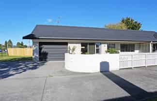 1/12 Grove Road, Papakura