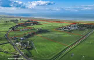 722 Back Miranda Road, Miranda