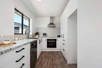 111A Gilberthorpes Road, Hei Hei