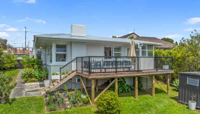 3/619 Beach Road, Rothesay Bay