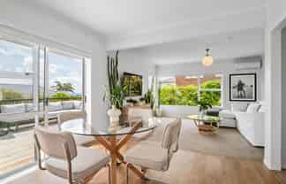 3/619 Beach Road, Rothesay Bay