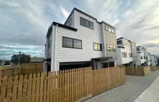 A/239 Blockhouse Bay Road, Blockhouse Bay