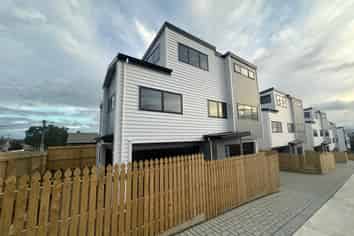 A/239 Blockhouse Bay Road, Blockhouse Bay