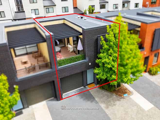 8 Kerewhenua Crescent, Hobsonville