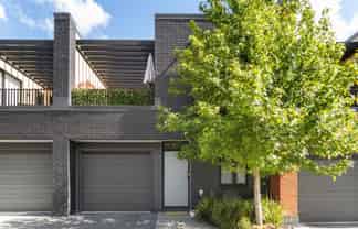 8 Kerewhenua Crescent, Hobsonville