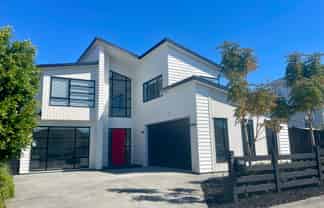 26 Papa Orchard Drive, Kumeu