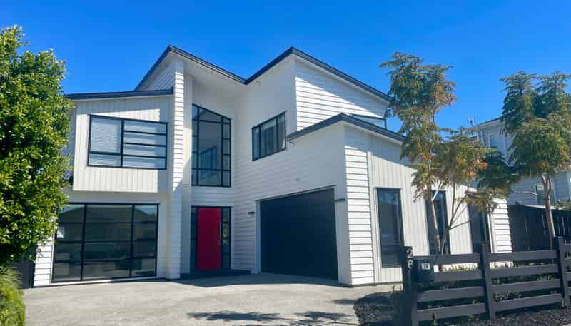 26 Papa Orchard Drive, Kumeu