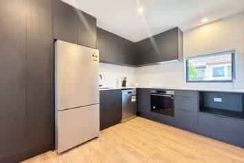 7/427 Worcester St, Linwood