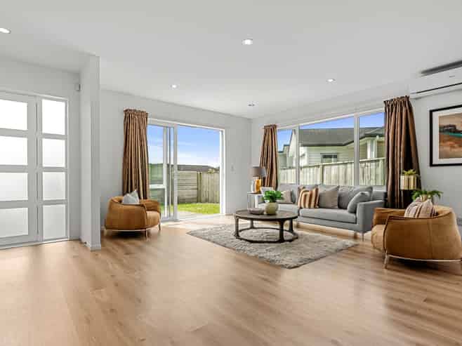 15 Sibling Court, Millwater