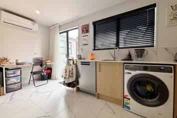 57A King St, Sydenham