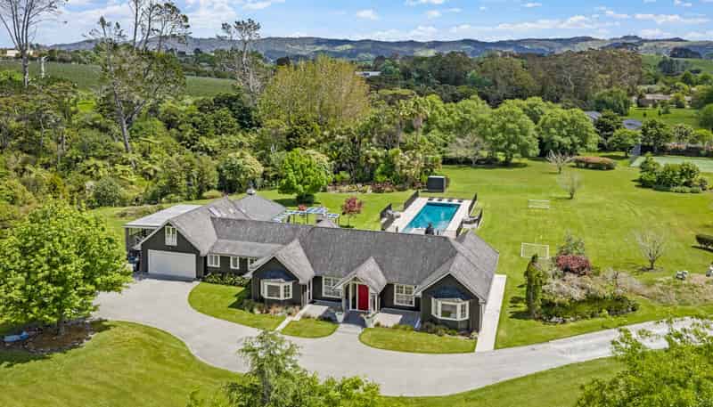 73 Oak River Drive, Matakana
