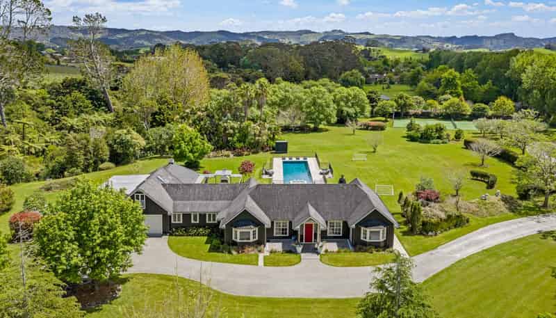 73 Oak River Drive, Matakana