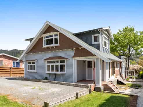 44 Vernon Terrace, Hillsborough