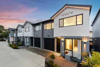 25B Oteha Valley Road, Northcross