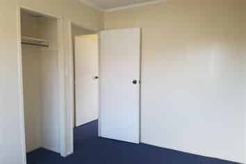 3/12 Dunstan Place - TWO WEEKS FREE RENT, Flat Bush