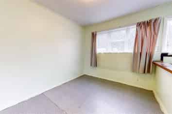 1/18 Eldon Grove, Taita