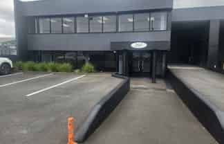 Trade Retail - Massive Exposure | AVAILABLE NOW