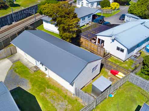 12B Sturges Road, Henderson