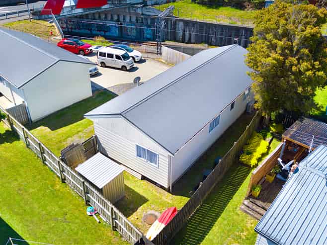 12B Sturges Road, Henderson