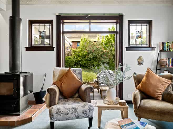 54 Hawthorn Avenue, Mornington