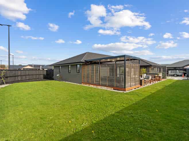 41 Ebenezer Drive, Lincoln