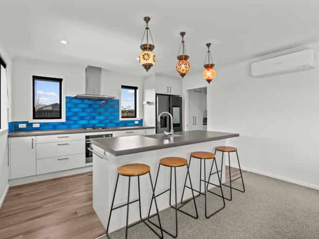 41 Ebenezer Drive, Lincoln