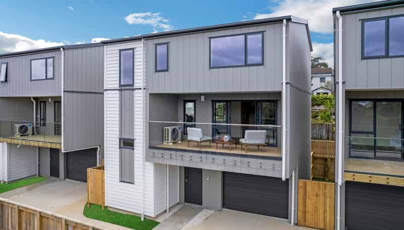 3/49 Northboro Road, Belmont