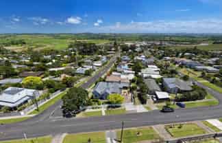 57 Garfield Road, Helensville