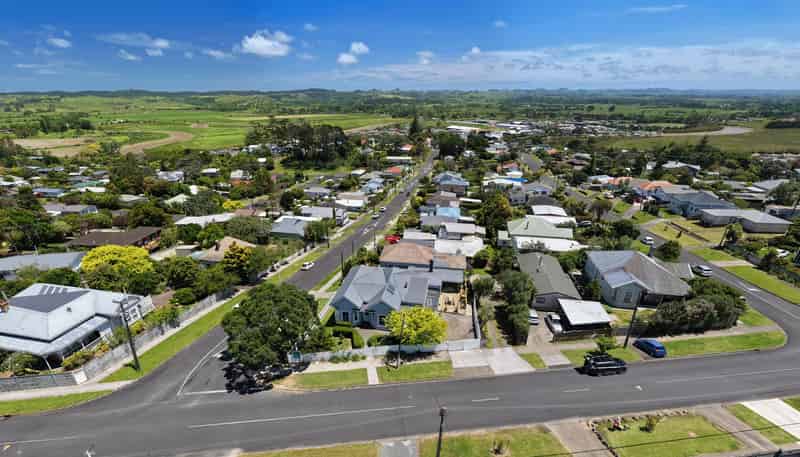 57 Garfield Road, Helensville