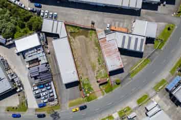 Henderson 869sqm standalone industrial