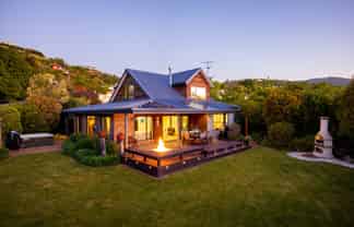 15B Arapiki Road, Stoke