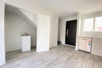 2/84 Blenheim Road, Riccarton