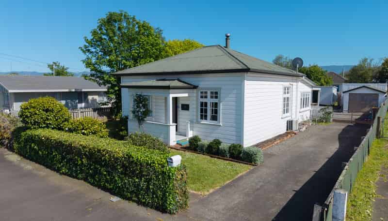 41 Burns Street, Dannevirke