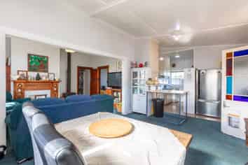 41 Burns Street, Dannevirke