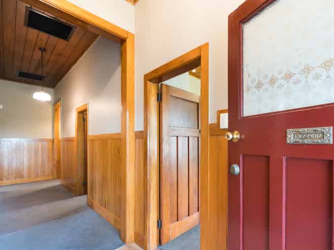 16 Margaret Street, Roslyn