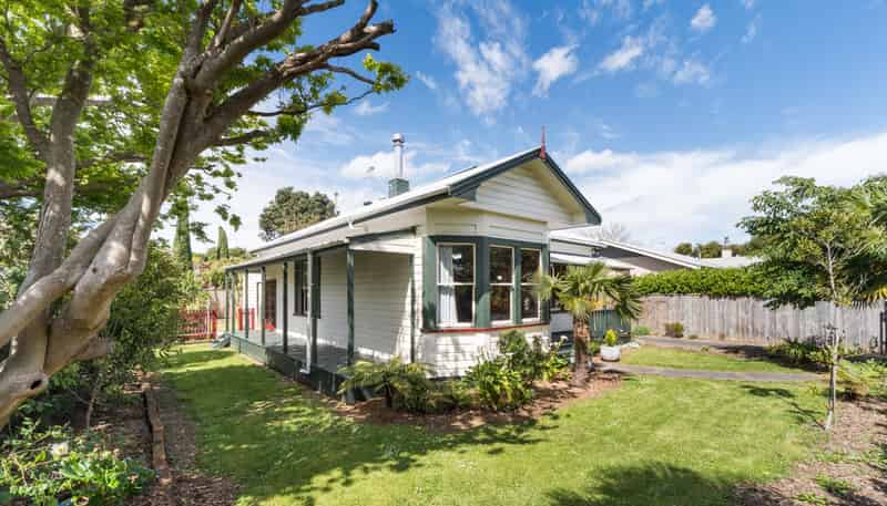 16 Margaret Street, Roslyn