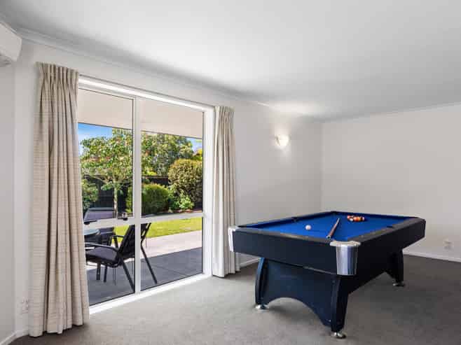 42 Welsford Street, Woodend