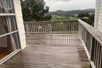 25 Hillcrest Road, Orewa