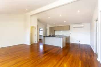 2 Otaki Place , North New Brighton