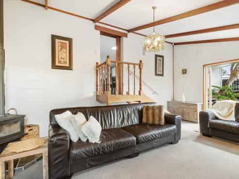 15 Kelland Road, Waiuku