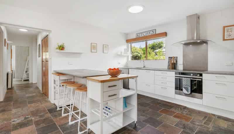 15 Kelland Road, Pollok