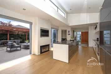 14 Papaumu Green, Parklands