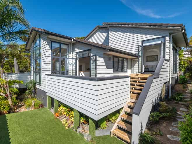15 Seagate Place, Red Beach