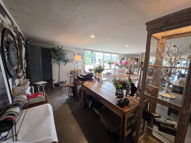 Nirvana’s Looking for a Neighbour