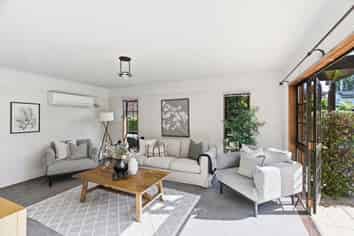 27 Rubens Place, Burnside