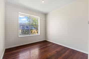 5 Bernard Street, Papatoetoe