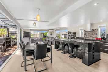 7 Mermaid Place, Whitianga