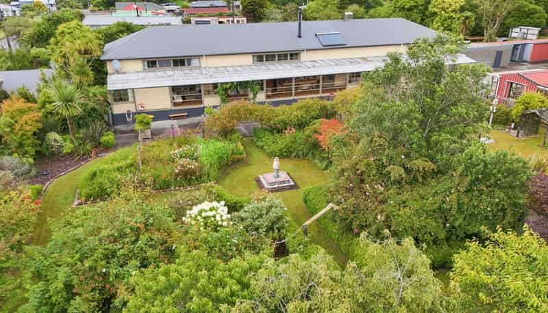 717 Taylorville Road, TAYLORVILLE