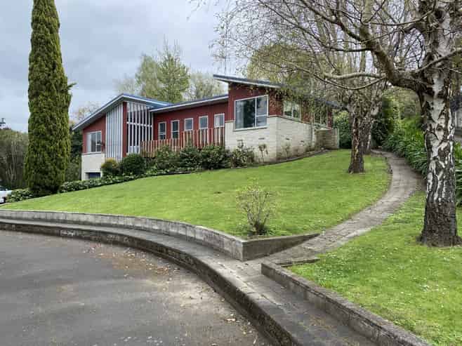 12 Lovat Street, Havelock North