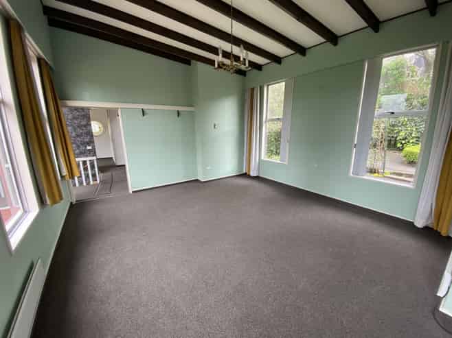 12 Lovat Street, Havelock North